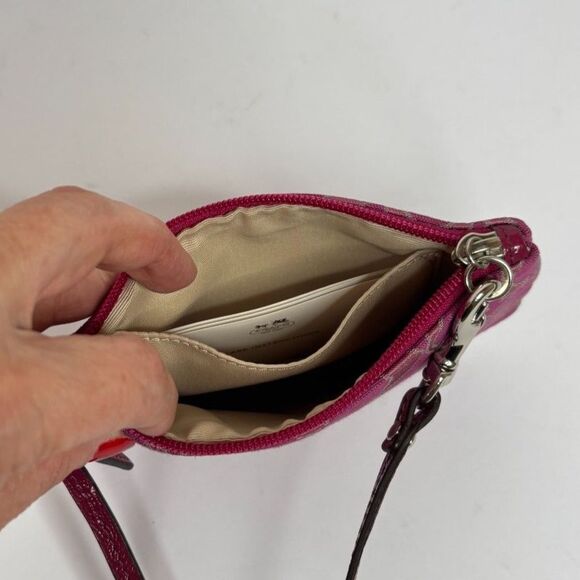 COACH Pink Color Signature Monogram Stripe Silver Metallic Wristlet Wallet - Picture 4 of 4